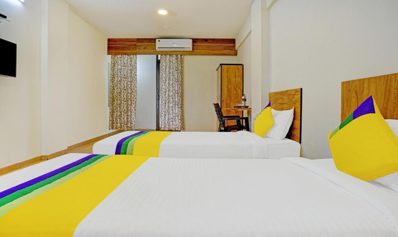 Itsy Hotels Oasis Pride Nashik Luaran gambar