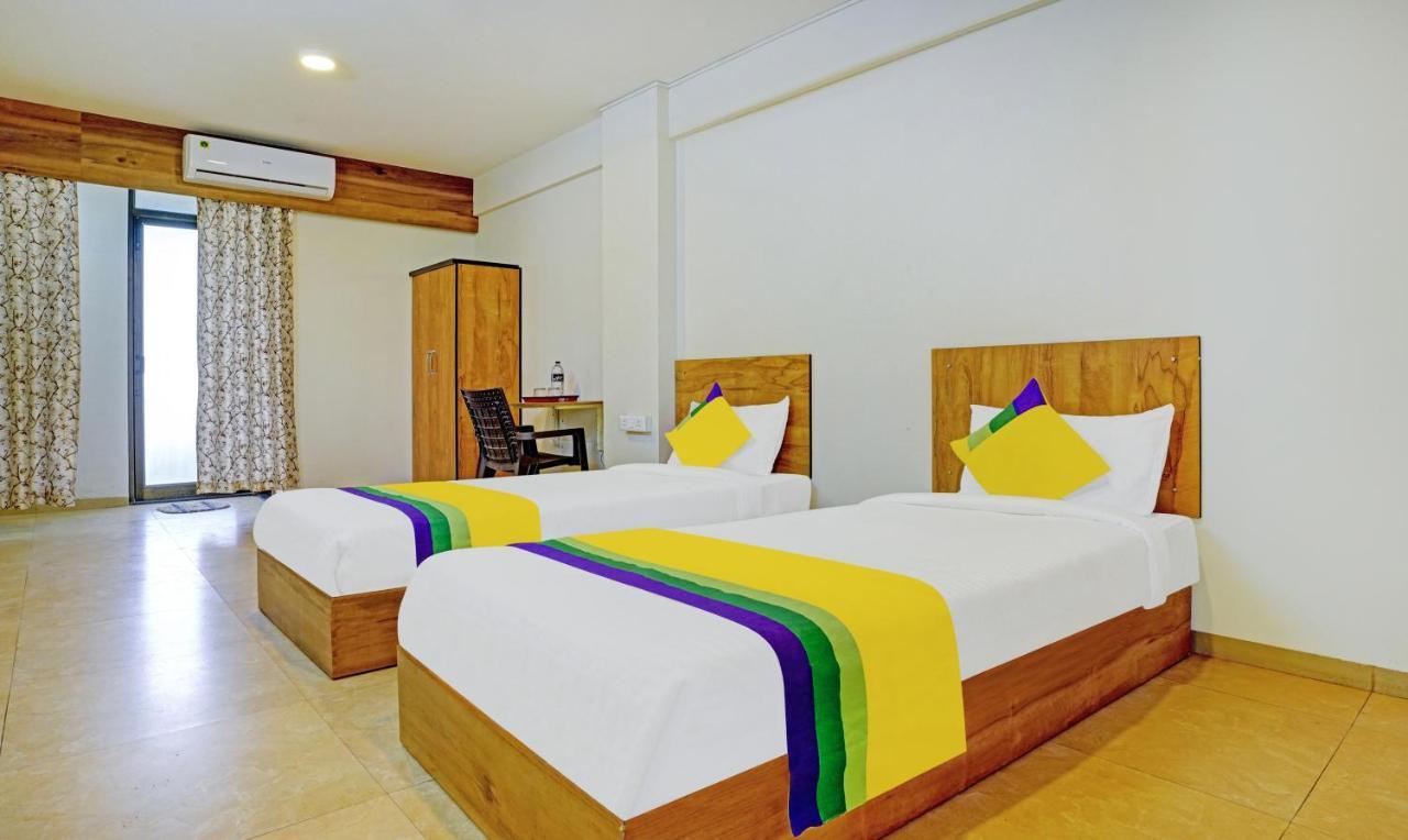 Itsy Hotels Oasis Pride Nashik Luaran gambar